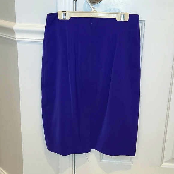 Pageant event outfit. Purple - 100% Polyester.  Size 2-4, - Picture 7 of 10